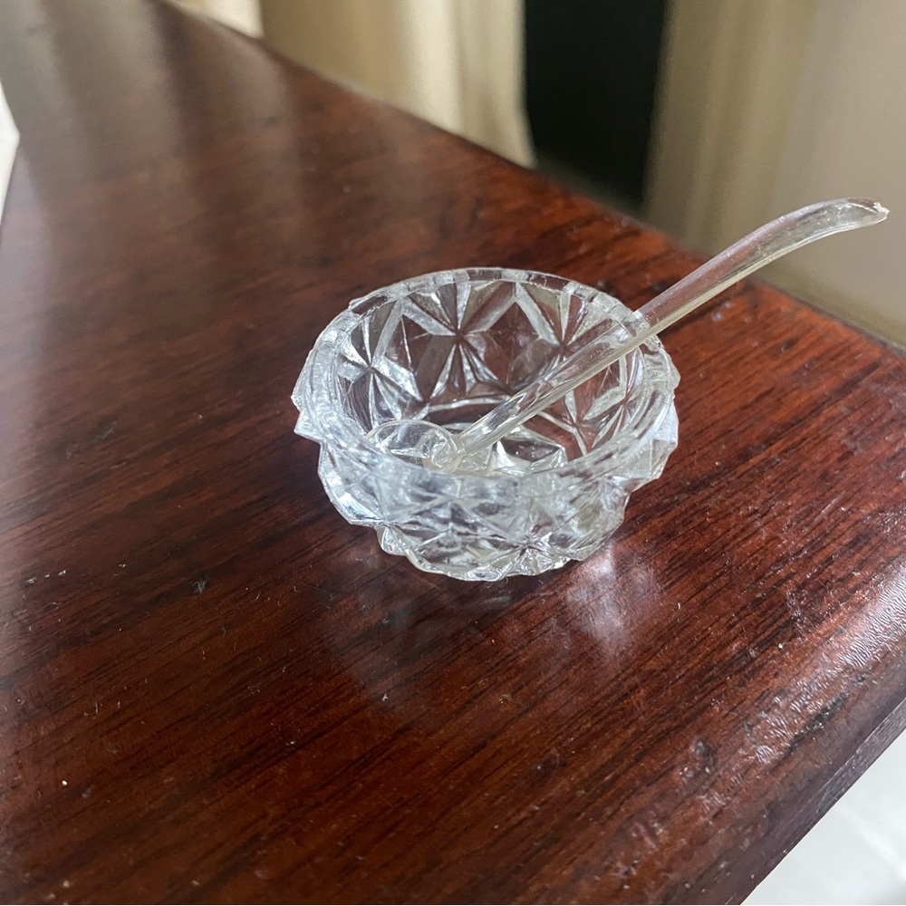 Cut Crystal Salt Cellars with Spoons - Set of 6 - Picture 6 of 6